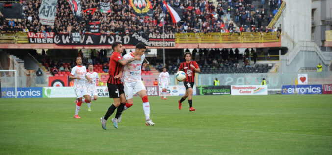 TFG Sport – Dieci giorni separano il Foggia dal debutto nei play off