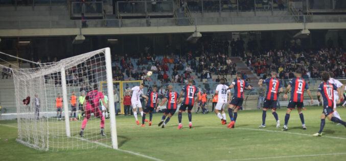 TFG Sport – Tra due giorni il Foggia si giocherà l’accesso alle semifinali play off nel ritorno col Crotone