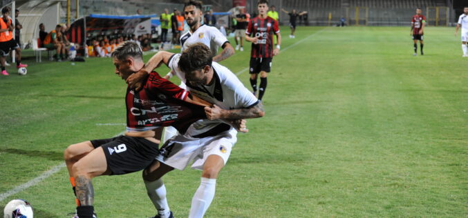 La fotocronaca di Foggia-Giugliano