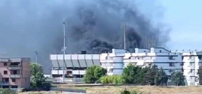 Taranto, ancora a fuoco lo stadio ”Iacovone”