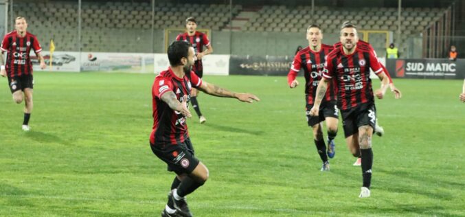 La fotocronaca di Foggia-Avellino