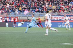 Il Foggia torna in corsa per i play off rifilando tre reti al Potenza (0-3). Buona la prima per mister Ricchetti
