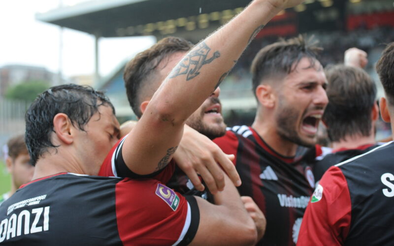 La fotocronaca di Foggia-Catania