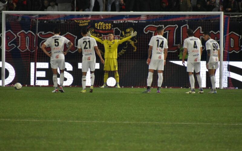 Il Foggia come un vecchio diesel, poi si arrabbia e pareggia a Potenza (1-1). In rete ancora Emmausso