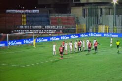 Il Foggia crolla con il Sorrento (2-1). Capuano si dimette. “Ho visto cose assurde. Evidentemente non sono in grado di allenare”