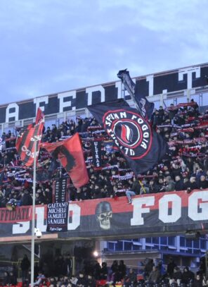 Domenica lo Zac dovrà essere un inferno. Salviamo il Foggia, tutti insieme