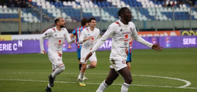 Un Foggia sempre più bello ma ancora immaturo per diventare grande. Pari (1-1) con merito a Catania