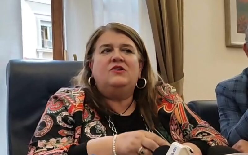 Le parole della Sindaca ed il silenzio degli imprenditori. Pronta la documentazione, manca 1 milione di euro
