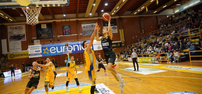 E sono cinque! Sulle ali dell’entusiasmo, l’Allianz Pazienza supera anche Piombino!