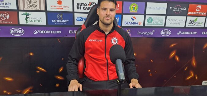 Minelli: “Momento non facile, ma sono sicuro che a Potenza faremo una grande partita”