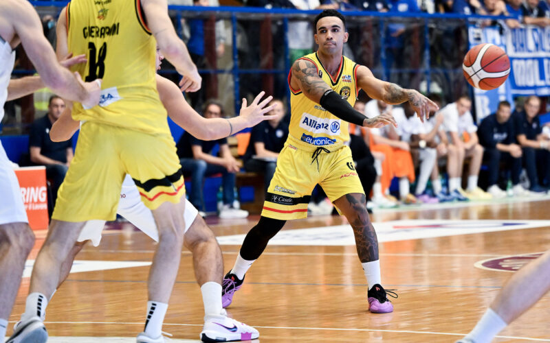 A testa alta, Cestistica. La lunga striscia positiva dei dauni si interrompe contro la ‘big’ Livorno