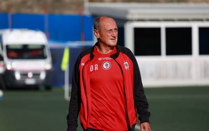 Rossi non è più l’allenatore del Foggia. Situazione sempre più difficile