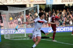Il Foggia mette paura alla Salernitana. In dieci uomini arriva a pochi centimetri dal pareggio (2-1)