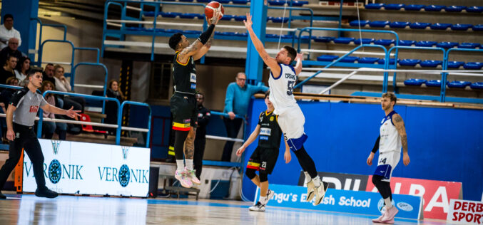 A Ferrara non c’è storia! L’Allianz Pazienza espugna e travolge l’Adamant!