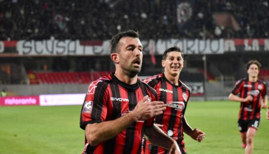 Petermann: “Sono tornato a Foggia anche perchè conosco il calore dei tifosi”