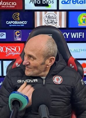 Ufficiale: Cangelosi rassegna le dimissioni