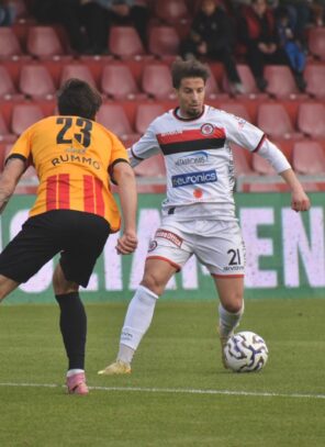 Il Foggia mette paura al Benevento ma torna ancora una volta a mani vuote (1-0)
