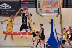 La Cestistica cade a Piombino. I Neri blindano il quarto posto e chiudono a 46 punti