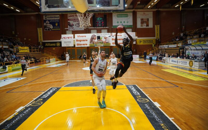 Chiamatelo pure sport. Ma qui c’è molto di più! L’Allianz Pazienza è matematicamente ai playoff!