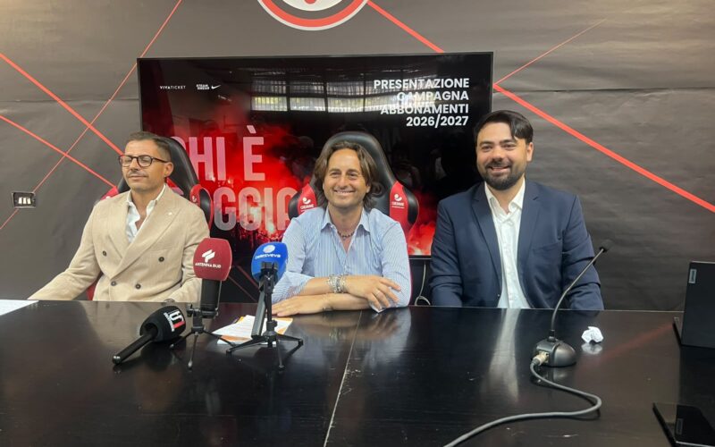Tutti allo stadio. Il Foggia invita i suoi tifosi a riempire lo Zac