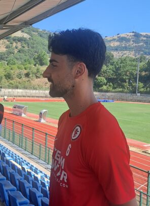 Todisco: “Orgoglioso di vestire la maglia rossonera”