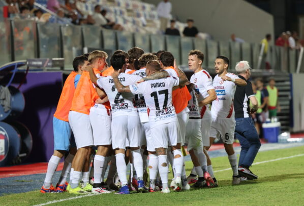 Il Foggia batte il Crotone (0-1) ed apre un nuovo corso. Grazie ragazzi, finalmente basta con le figuracce!