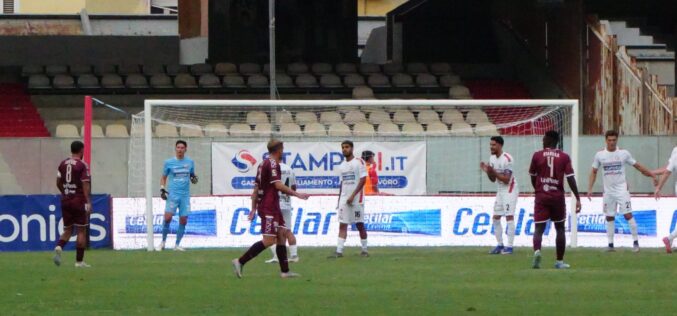 Il Foggia schiaccia la Salernitana ma porta a casa solo un punto (1-1)