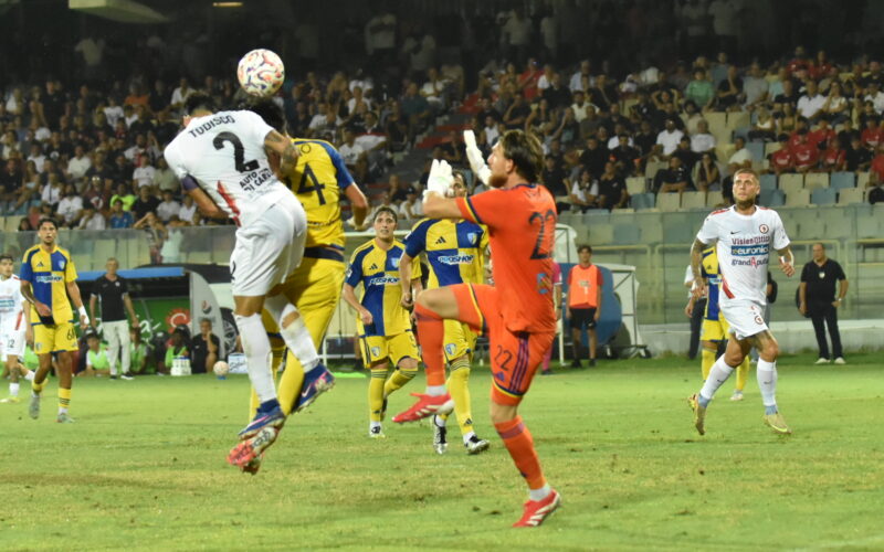 Foggia prevedibile e lento, troppo facile per il Cerignola che vince ancora allo Zaccheria (0-2)