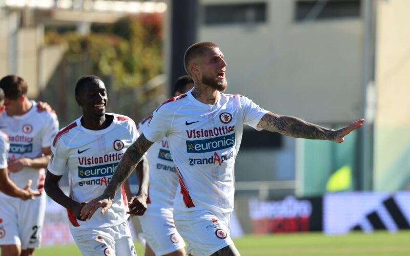 Top & Flop di Cosenza-Foggia