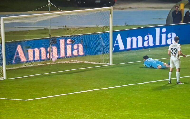 Foggia senza spina dorsale. Schiacciato dal Giugliano (3-1), sprofonda in classifica